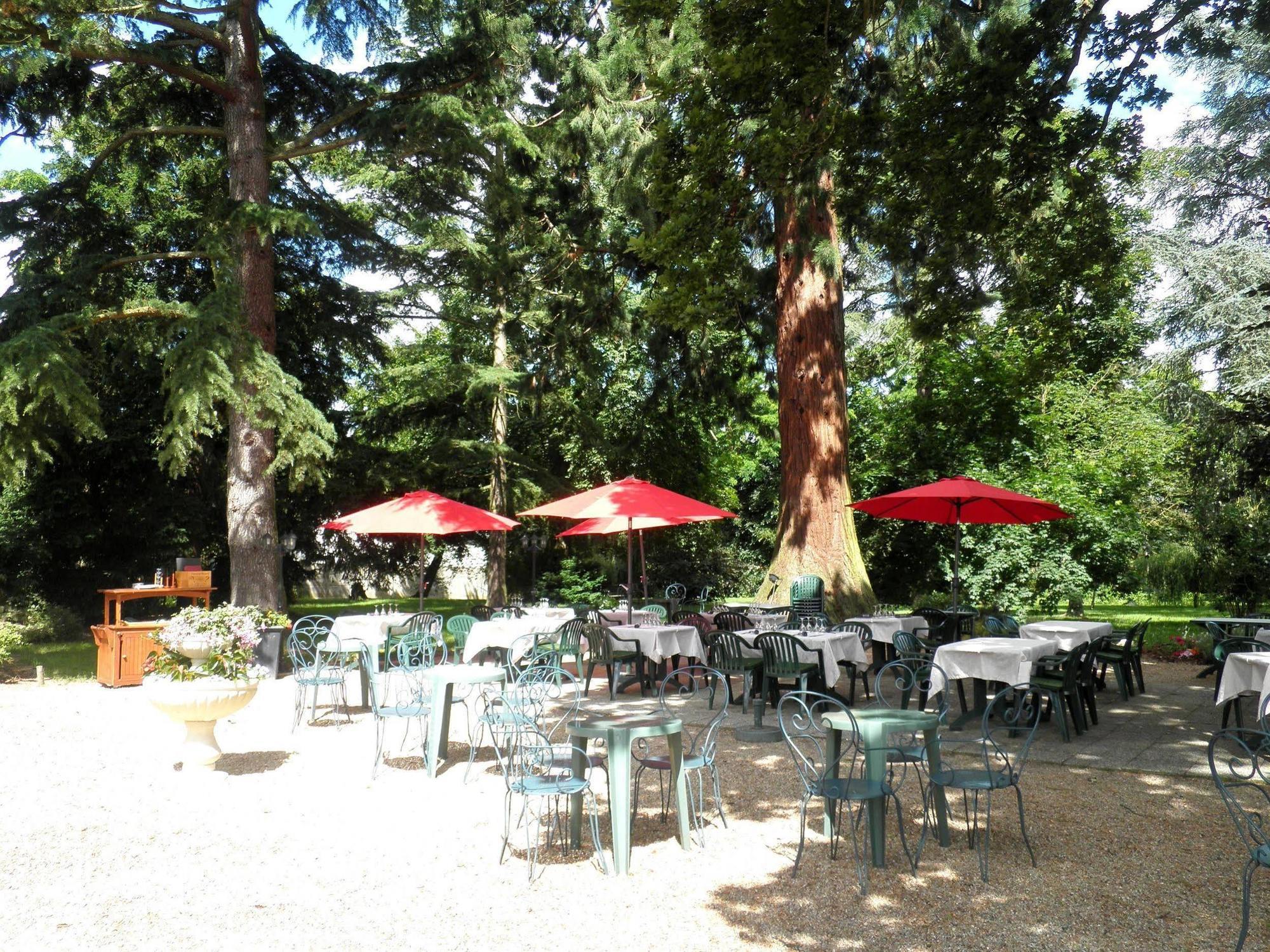 Hotel Logis Restaurants- Des Bordes